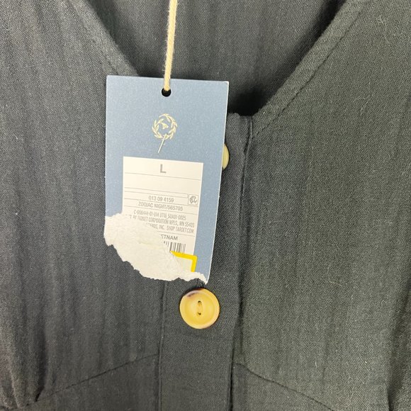 Universal Thread Navy Button-Front Romper - Picture 6 of 12